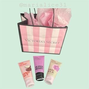 NEW•Victoria's Secret Pink Body Lotion Trio, 2.5 fl oz each. NWT, gift bag.